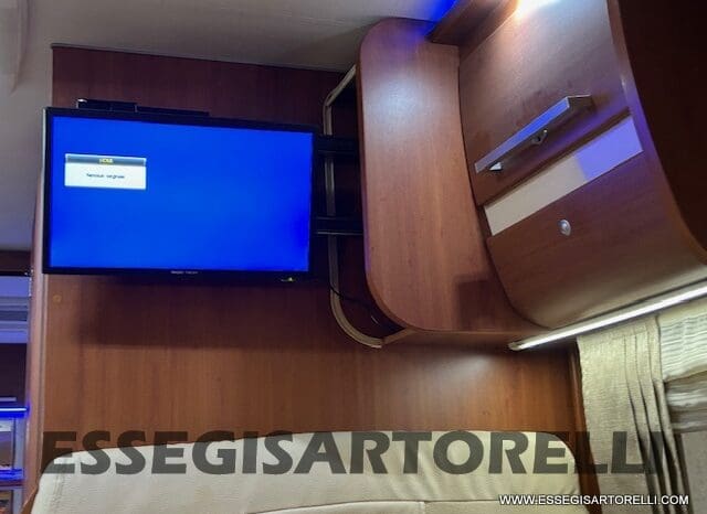 MOTORHOME MOBILVETTA K-YACHT MH 84 GEMELLI E GARAGE 150 CV POWER 2012 EURO 5 pieno