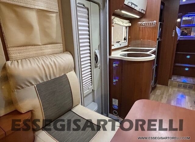 MOTORHOME MOBILVETTA K-YACHT MH 84 GEMELLI E GARAGE 150 CV POWER 2012 EURO 5 pieno