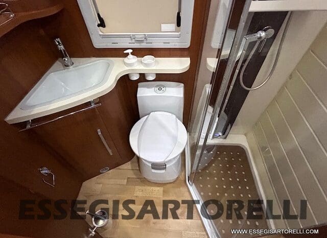 MOTORHOME MOBILVETTA K-YACHT MH 84 GEMELLI E GARAGE 150 CV POWER 2012 EURO 5 pieno