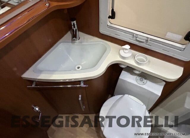 MOTORHOME MOBILVETTA K-YACHT MH 84 GEMELLI E GARAGE 150 CV POWER 2012 EURO 5 pieno