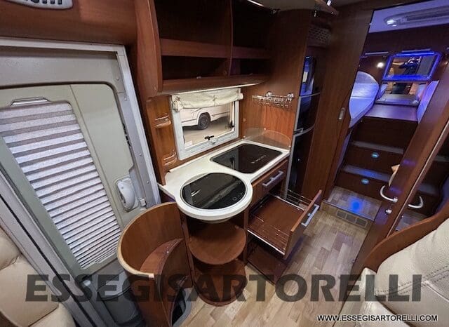 MOTORHOME MOBILVETTA K-YACHT MH 84 GEMELLI E GARAGE 150 CV POWER 2012 EURO 5 pieno