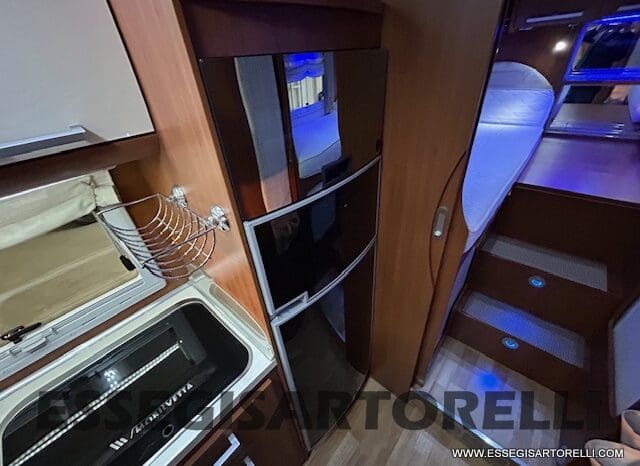 MOTORHOME MOBILVETTA K-YACHT MH 84 GEMELLI E GARAGE 150 CV POWER 2012 EURO 5 pieno