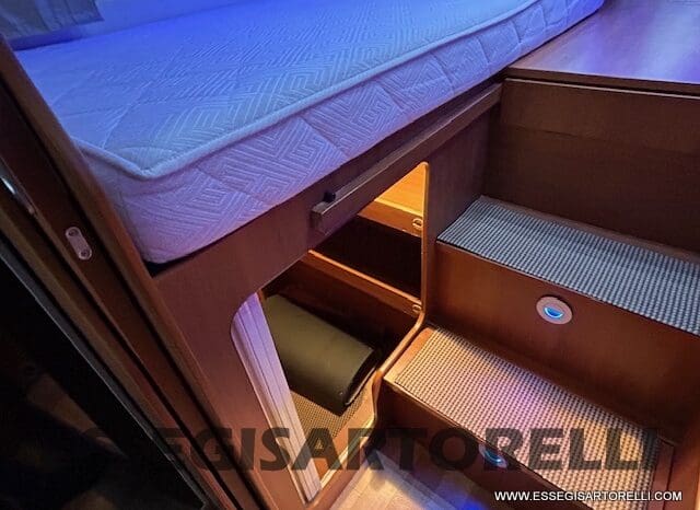 MOTORHOME MOBILVETTA K-YACHT MH 84 GEMELLI E GARAGE 150 CV POWER 2012 EURO 5 pieno