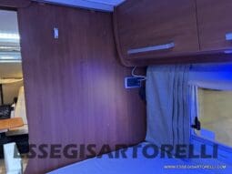 MOTORHOME MOBILVETTA K-YACHT MH 84 GEMELLI E GARAGE 150 CV POWER 2012 EURO 5 pieno