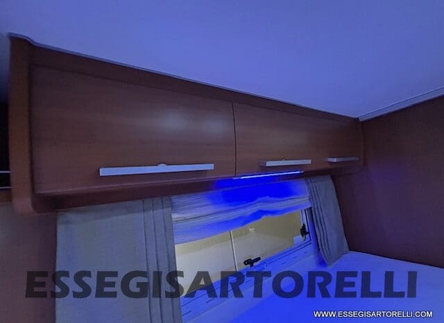 MOTORHOME MOBILVETTA K-YACHT MH 84 GEMELLI E GARAGE 150 CV POWER 2012 EURO 5 pieno