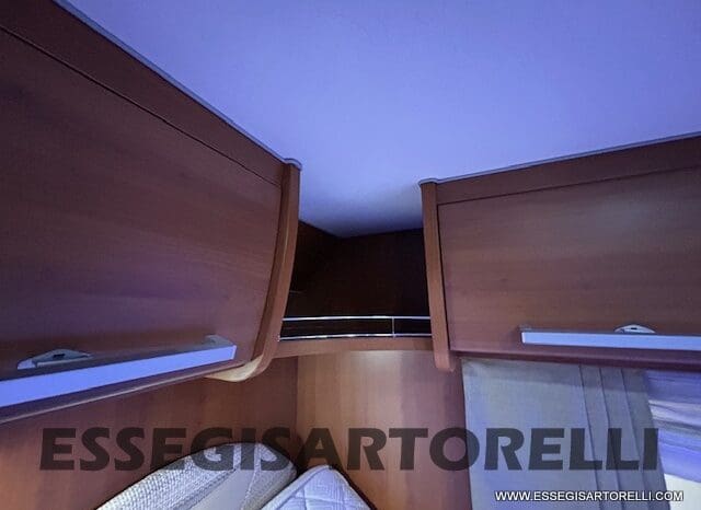 MOTORHOME MOBILVETTA K-YACHT MH 84 GEMELLI E GARAGE 150 CV POWER 2012 EURO 5 pieno