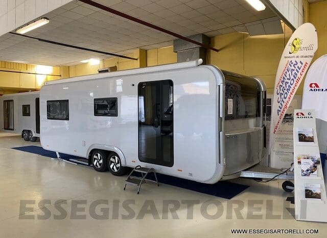 OCCASIONE: ADRIA NEW ASTELLA 704 HP 4 POSTI 01/2025 ALDE CLIMA MACH TENDALINO pieno