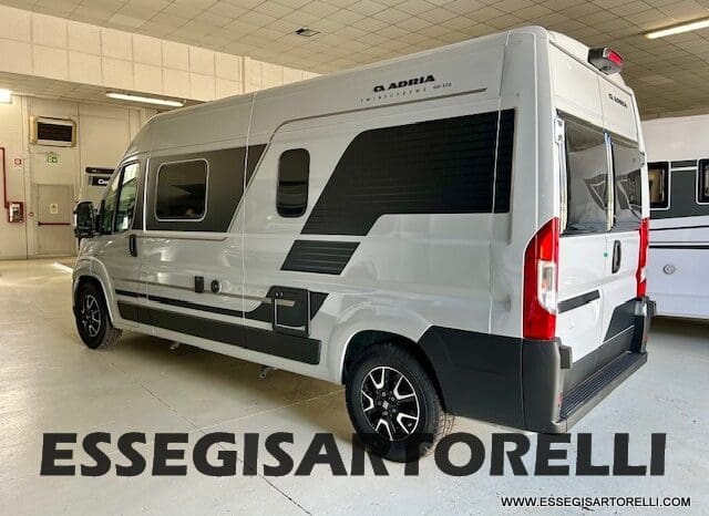 ADRIA NEW TWIN MY 2025 SUPREME EDITION 600 SPB 599 cm TRUMA DIESEL pieno