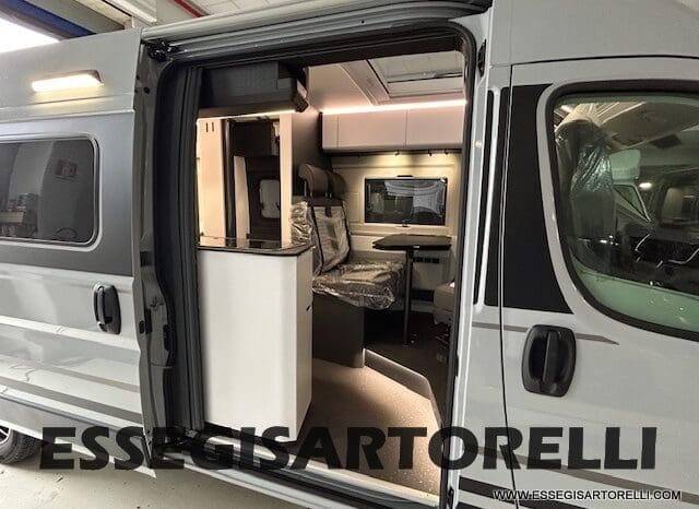 ADRIA NEW TWIN MY 2025 SUPREME EDITION 600 SPB 599 cm TRUMA DIESEL pieno