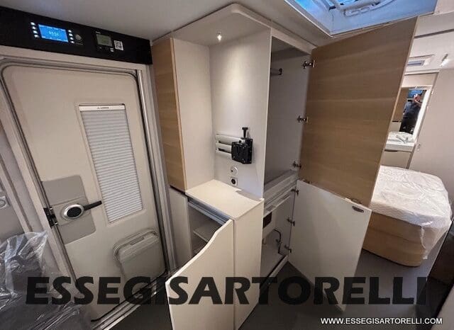 ADRIA NEW ADORA 613 UT 2025 caravan 4 posti NAUTICO TRUMA COMBI pieno