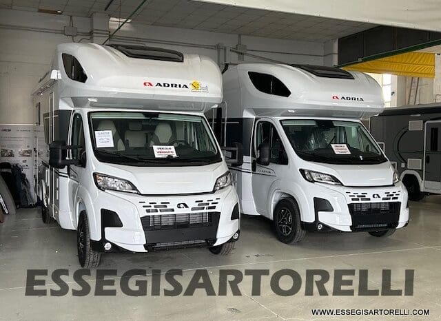 ADRIA NEW CORAL XL A 660 SL GAMMA 2025 LETTI GEMELLI NEW DUCATO MY 25 pieno