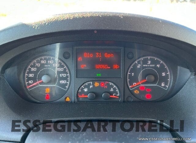 ELNAGH BARON 560 SEMINTEGRALE GARAGE E BASCULANTE 699 CM 2021 pieno