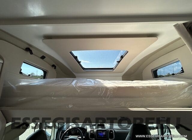 ADRIA NEW CORAL XL A 660 SL GAMMA 2025 LETTI GEMELLI NEW DUCATO MY 25 pieno