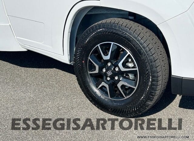 ADRIA NEW CORAL XL A 660 SL GAMMA 2025 LETTI GEMELLI NEW DUCATO MY 25 pieno