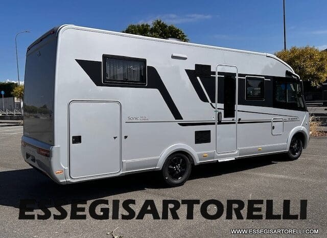 ADRIA SONIC SUPREME EDITION 700 DL ALDE GARAGE 140 cv letti gemelli GAMMA 2025 FACE TO FACE pieno