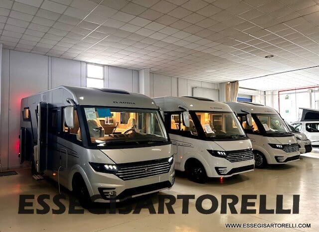 ADRIA SONIC SUPREME EDITION 700 DL ALDE GARAGE 140 cv letti gemelli GAMMA 2025 FACE TO FACE pieno