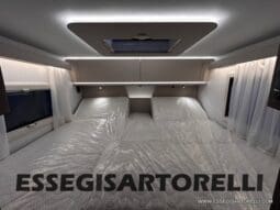 ADRIA SONIC SUPREME EDITION 700 DL ALDE GARAGE 140 cv letti gemelli GAMMA 2025 FACE TO FACE pieno