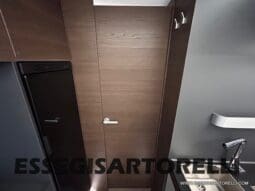 ADRIA SONIC SUPREME EDITION 700 DL ALDE GARAGE 140 cv letti gemelli GAMMA 2025 FACE TO FACE pieno