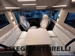 ADRIA SONIC SUPREME EDITION 700 DL ALDE GARAGE 140 cv letti gemelli GAMMA 2025 FACE TO FACE pieno