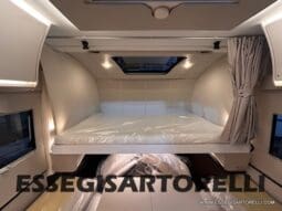 ADRIA SONIC SUPREME EDITION 700 DL ALDE GARAGE 140 cv letti gemelli GAMMA 2025 FACE TO FACE pieno