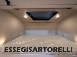 ADRIA SONIC SUPREME EDITION 700 DL ALDE GARAGE 140 cv letti gemelli GAMMA 2025 FACE TO FACE pieno