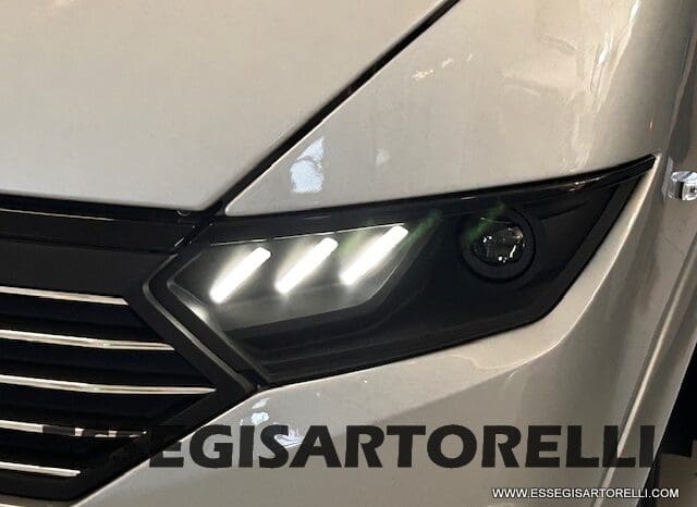 ADRIA SONIC SUPREME EDITION 700 DL ALDE GARAGE 140 cv letti gemelli GAMMA 2025 FACE TO FACE pieno