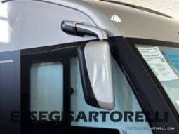 ADRIA SONIC SUPREME EDITION 700 DL ALDE GARAGE 140 cv letti gemelli GAMMA 2025 FACE TO FACE pieno