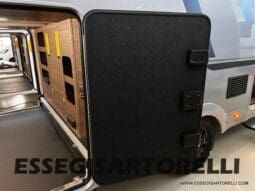 ADRIA SONIC SUPREME EDITION 700 DL ALDE GARAGE 140 cv letti gemelli GAMMA 2025 FACE TO FACE pieno