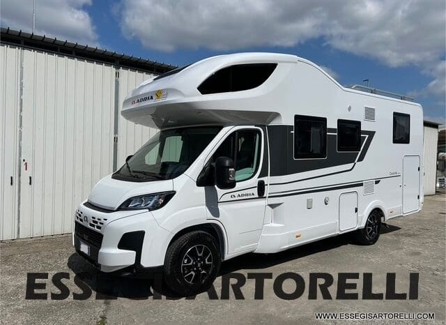 ADRIA NEW CORAL XL A 660 SL GAMMA 2025 LETTI GEMELLI NEW DUCATO MY 25 pieno