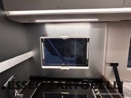 ADRIA SONIC SUPREME EDITION 700 DL ALDE GARAGE 140 cv letti gemelli GAMMA 2025 FACE TO FACE pieno