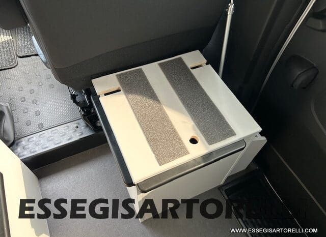 CAMPER PURO CON BAGNO FONT VENDOME X-CAPE XL km 5.438 145 CV POWER POPUP 2022 pieno