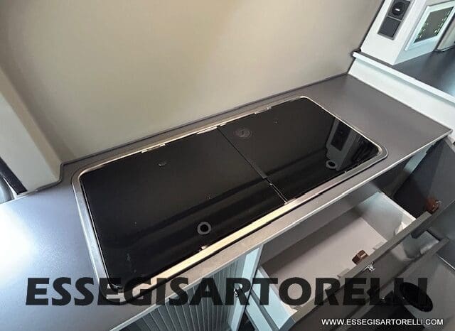 CAMPER PURO CON BAGNO FONT VENDOME X-CAPE XL km 5.438 145 CV POWER POPUP 2022 pieno