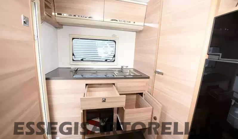 ADRIA MATRIX M 590 SG SEMINTEGRALE 598 CM BASCULANTE 2015 UNIPROPRIETARIO pieno