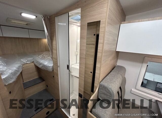 CHAUSSON NEW FIRST LINE FIAT C 727 LETTI GEMELLI GARAGE 6 POSTI OMOLOGATI pieno