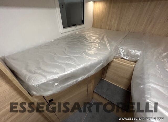 CHAUSSON NEW FIRST LINE FIAT C 727 LETTI GEMELLI GARAGE 6 POSTI OMOLOGATI pieno