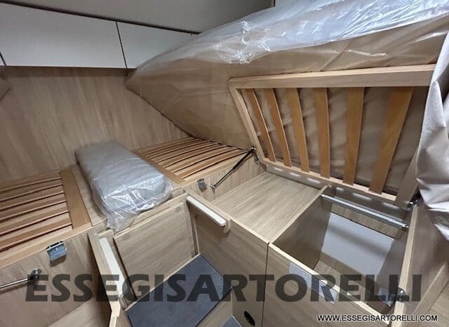CHAUSSON NEW FIRST LINE FIAT C 727 LETTI GEMELLI GARAGE 6 POSTI OMOLOGATI pieno