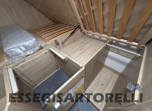 CHAUSSON NEW FIRST LINE FIAT C 727 LETTI GEMELLI GARAGE 6 POSTI OMOLOGATI pieno