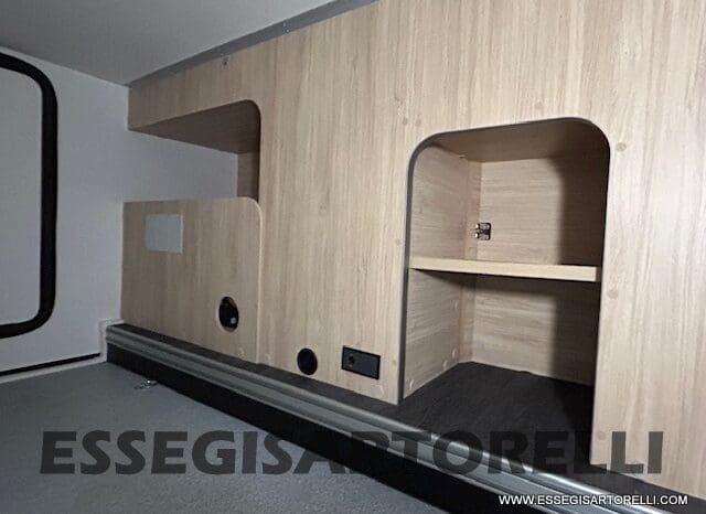 CHAUSSON NEW FIRST LINE FIAT C 727 LETTI GEMELLI GARAGE 6 POSTI OMOLOGATI pieno