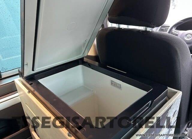 VOLKSWAGEN CALIFORNIA BEACH T5.1 + CAMPERIZZAZIONE 180 CV POWER 2014 KM 123.468 EURO 5 DPF FULL pieno
