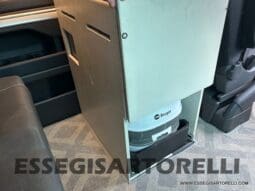 VOLKSWAGEN CALIFORNIA BEACH T5.1 + CAMPERIZZAZIONE 180 CV POWER 2014 KM 123.468 EURO 5 DPF FULL pieno