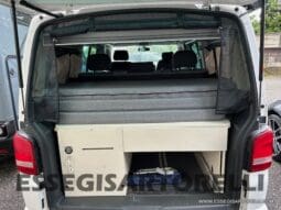 VOLKSWAGEN CALIFORNIA BEACH T5.1 + CAMPERIZZAZIONE 180 CV POWER 2014 KM 123.468 EURO 5 DPF FULL pieno