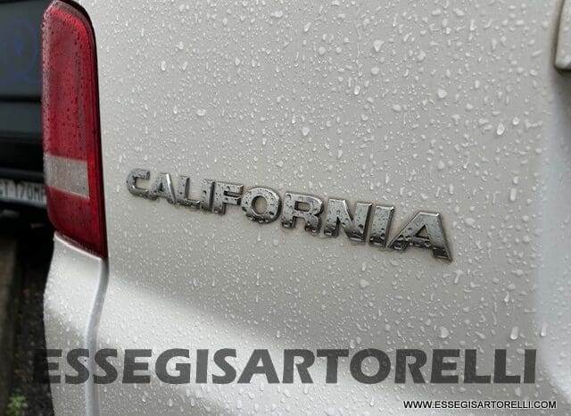 VOLKSWAGEN CALIFORNIA BEACH T5.1 + CAMPERIZZAZIONE 180 CV POWER 2014 KM 123.468 EURO 5 DPF FULL pieno