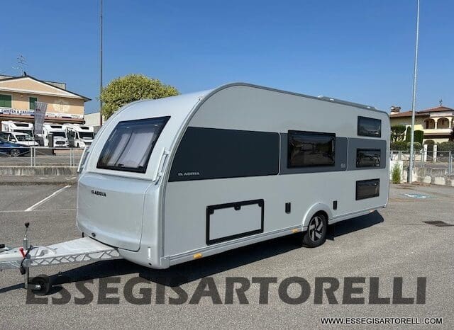 ADRIA ALTEA 60° SELECTION 552 PK VETRORESINA SILVER 2025 7 POSTI pieno