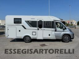 ADRIA COMPACT 60° SELECTION 600 DL AUTOMATICO SILVER 2025 GEMELLI GARAGE pieno