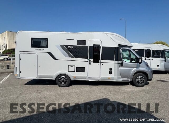 ADRIA MATRIX 60° SELECTION M 670 SL AUTOMATICO SILVER 2025 GEMELLI GARAGE BASCULANTE pieno
