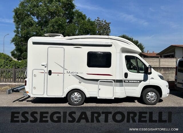 ADRIA MATRIX M 590 SG SEMINTEGRALE 598 CM BASCULANTE 2015 UNIPROPRIETARIO pieno