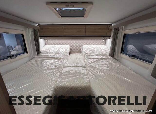 ADRIA COMPACT 60° SELECTION 600 DL AUTOMATICO SILVER 2025 GEMELLI GARAGE pieno