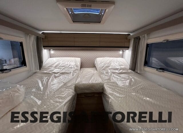 ADRIA COMPACT 60° SELECTION 600 DL AUTOMATICO SILVER 2025 GEMELLI GARAGE pieno
