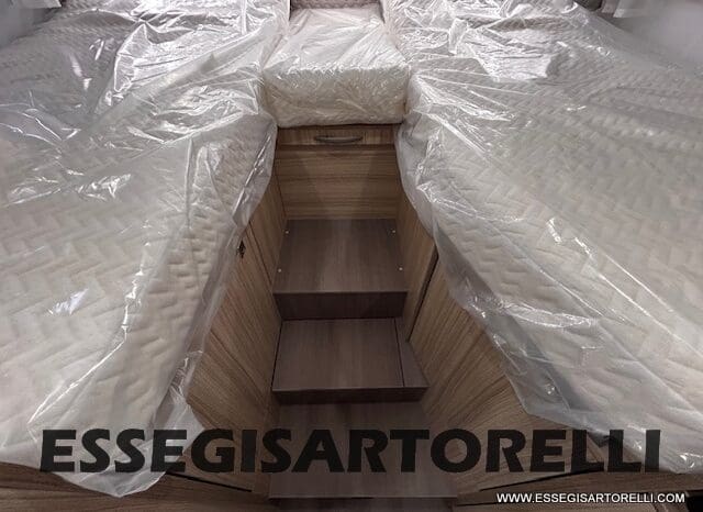 ADRIA COMPACT 60° SELECTION 600 DL AUTOMATICO SILVER 2025 GEMELLI GARAGE pieno