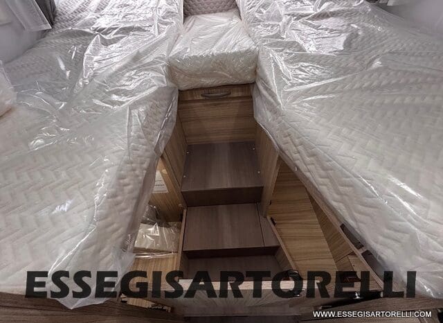ADRIA COMPACT 60° SELECTION 600 DL AUTOMATICO SILVER 2025 GEMELLI GARAGE pieno